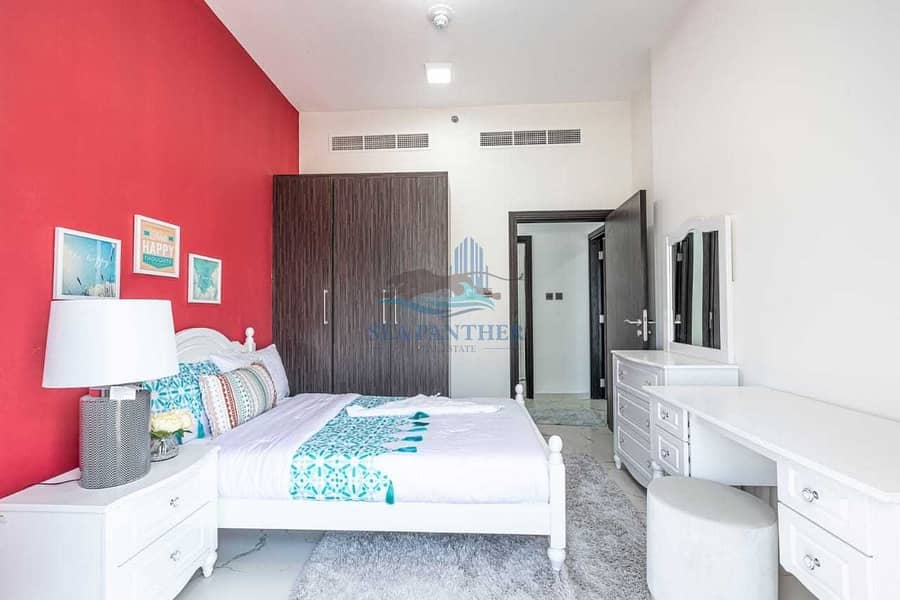 6 STUNNING 2 BHK |6 CHQ|  WITH STORAGE AND LAUNDRY ROOM