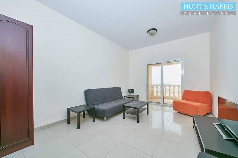 2 Partly Furnished - Amazing Sea Views - Walkable to the Beach.