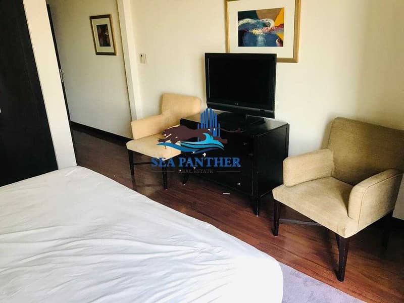 6 Furnished 2 BR with M/ Room | Chiller Free | Near Metro