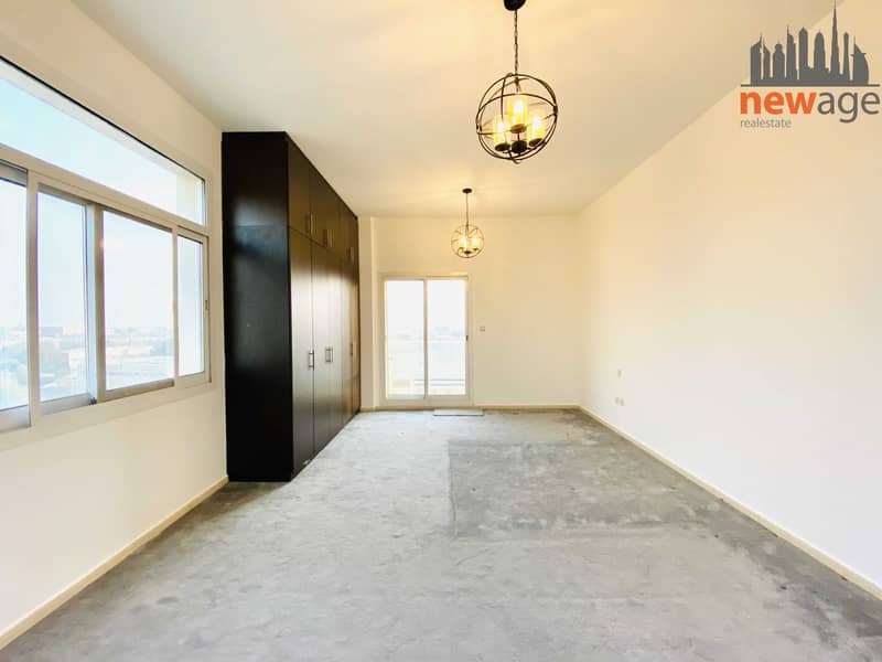 4 Upgraded | 2BHK Study | 2 Parkings | Large Corner Apartment For Rent