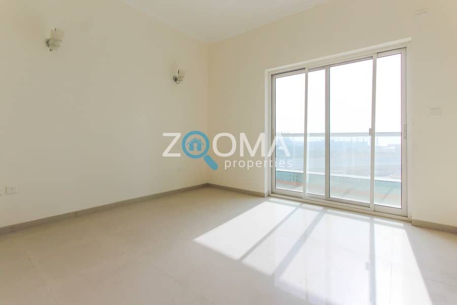 7 Spacious 2 Bed | Large Balconies | Rented