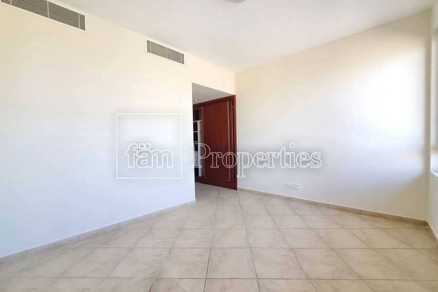 14 Bright Sun facing Ensuit 2BR Apt Ready to Move In