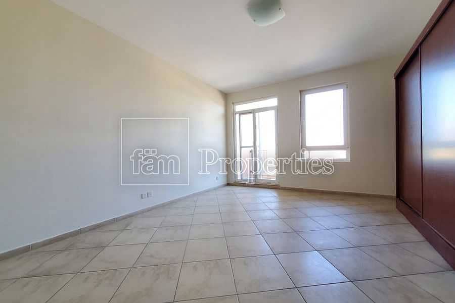 26 Bright Sun facing Ensuit 2BR Apt Ready to Move In