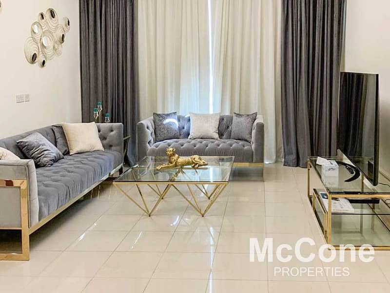 Fully Furnished | Fountain View | All Inclusive