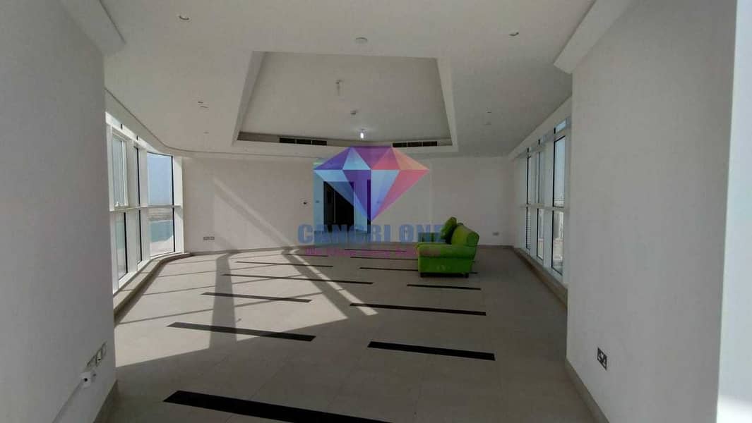 4 Spacious 5BR Flat With Amazing Sea & City Views