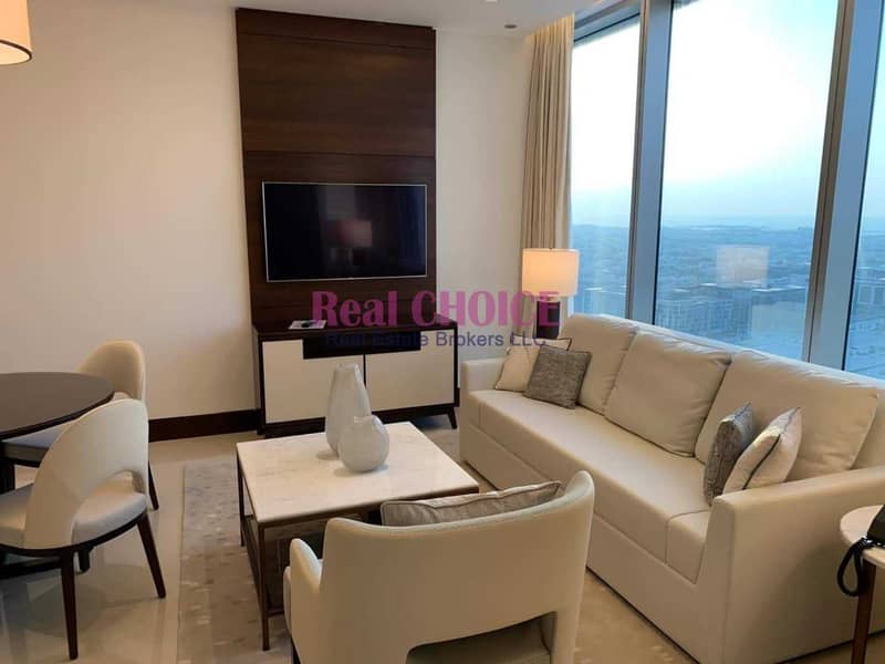 11 Huge Layout | 1 Bed Plus Study | Fully Furnished