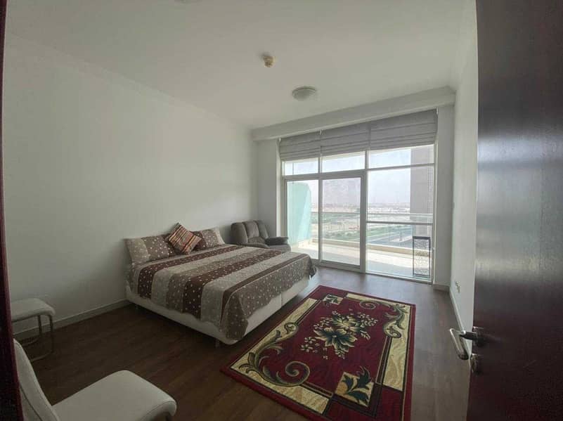 6 Fully Furnished 1 BR with balcony in Scala Tower