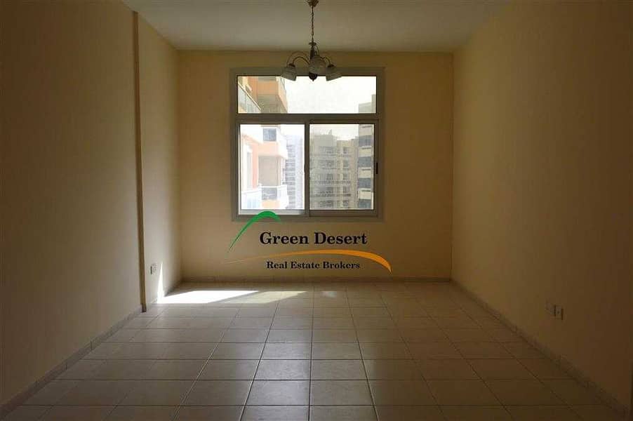 4 Low Price 1 Bedroom with Huge Balcony at University View for 33