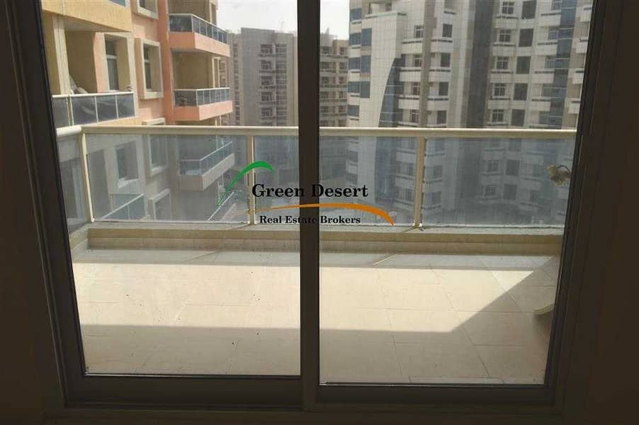 5 Low Price 1 Bedroom with Huge Balcony at University View for 33