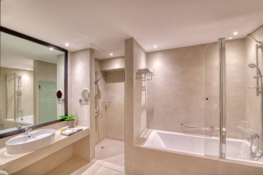 6 Bathroom