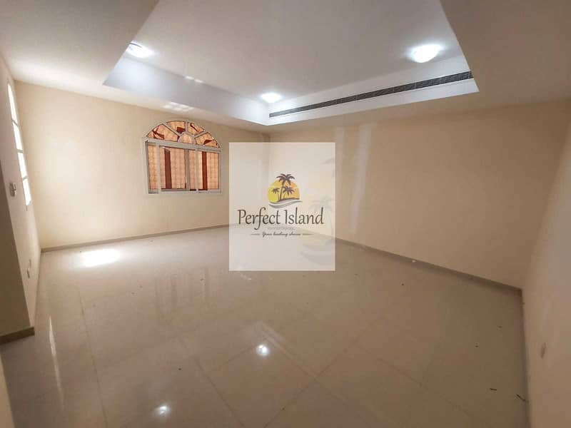 8 Unique Layout 5 BR + M | Private Entrance | Extension Services | Huge Yard