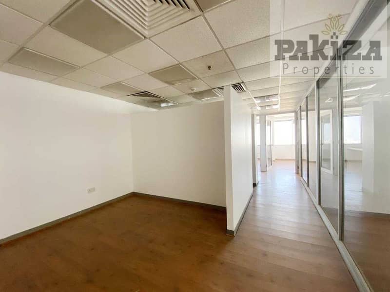 5 NEAR METRO|WELL MAINTAINED|CLOSED GLASS PARTITIONS|SPACIOUS FULLY FITTED OFFICE FOR RENT IN SHEIK ZAYED ROAD