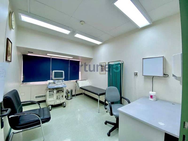 25 MEDICAL CENTER | OWN LABORATORY | CHILLER FREE