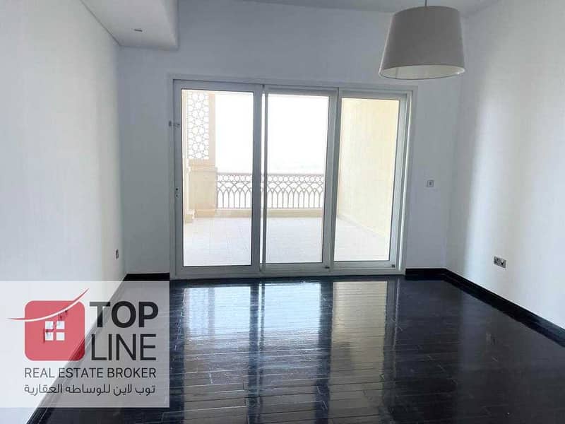 9 Biggest size 2BR+Maid with Atlantis & Nakheel Mall view