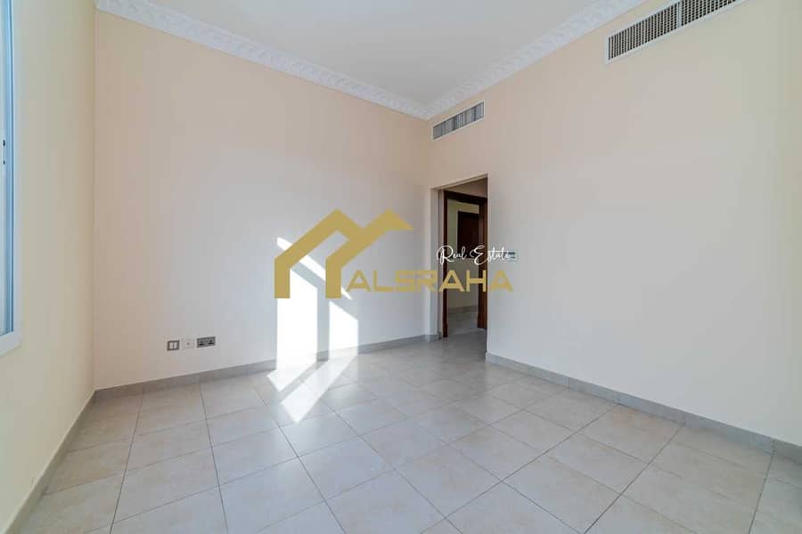 5 For Sale | Villa | Al Qurm Gardens | 5 BR | 4000 sq ft | Maids Room | Driver Room