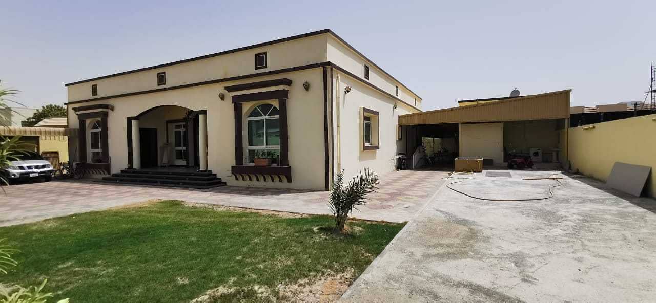Independent 3 bedroom spacious villa for rent in Al barsha 2