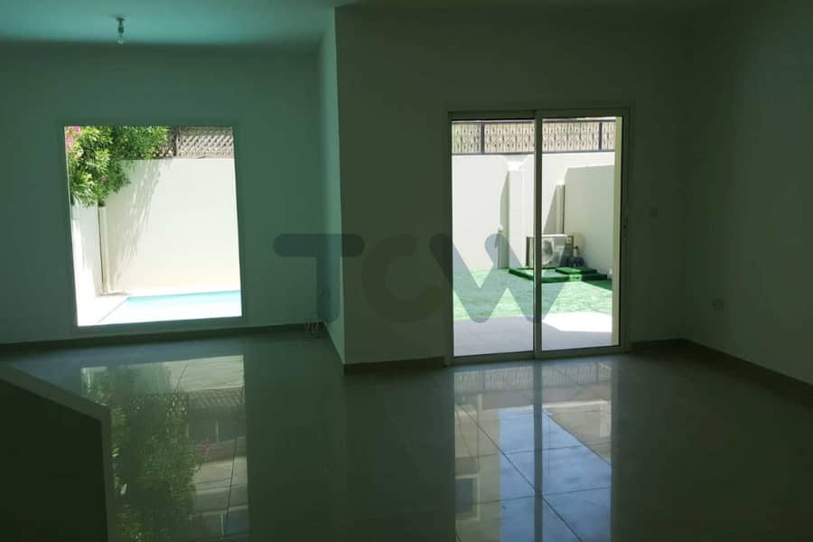 5 Well Maintained Villa in Great Location with Pool