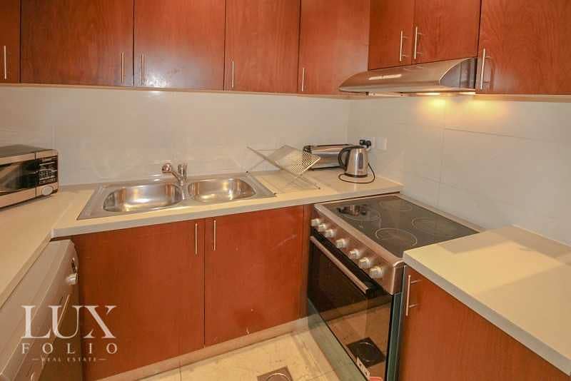 10 Fully Furnished | 2 bed | avaiable Now