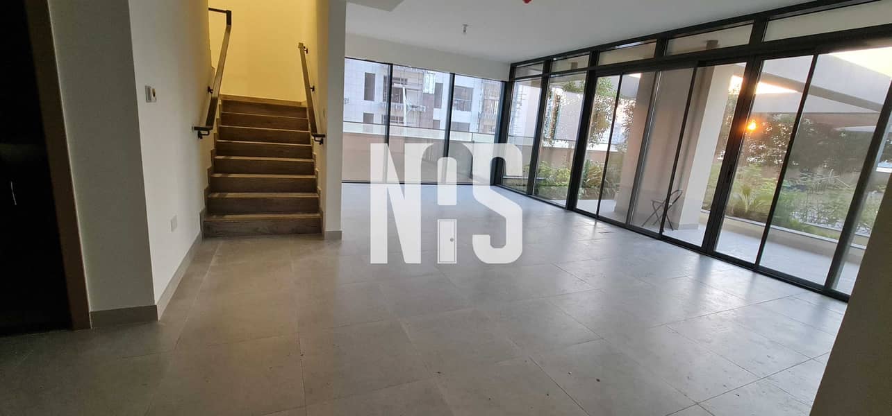 2 Spacious 3BHK+Maid Townhouse | Spectecular View .