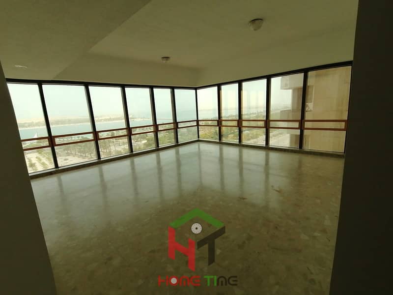 4 Very Huge 3 BHK with amazing sea and park view with a hot price