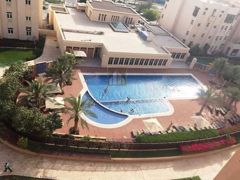 Exclusive 3BR Closed Kitchen with Pool View Exclusive 3BR Closed Kitchen with Pool View