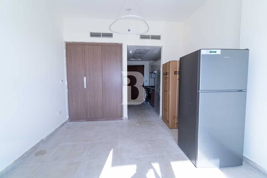 4 BRAND NEW . CHILLER FREE . NEW | WALKABLE TO METRO