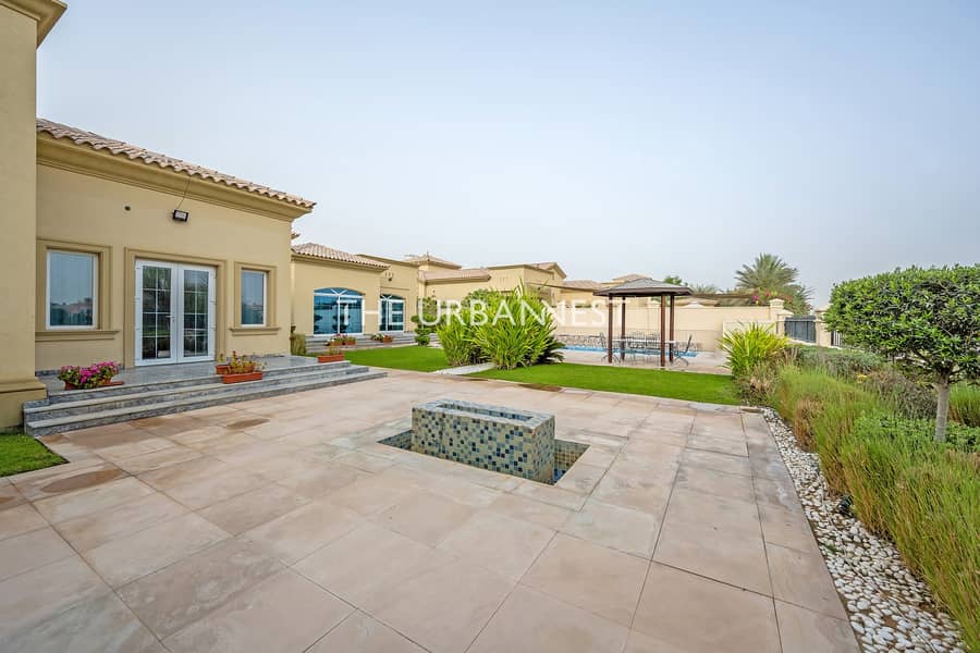19 Exclusive | Golf Homes | Stunning Golf Course View