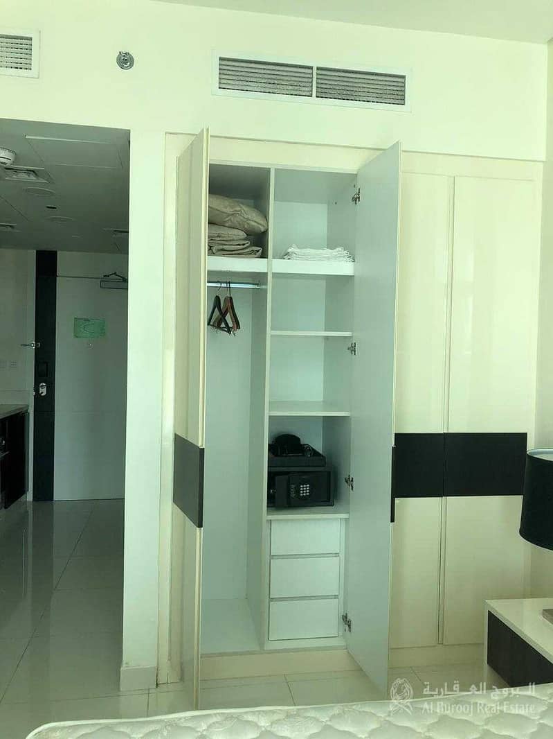 7 Studio Apartment| Spacious| Lake View| Business Bay Dubai