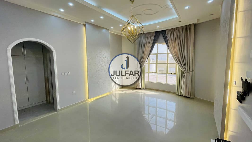 10 AMAZING 4BHK+ Maid's Room in Shamal