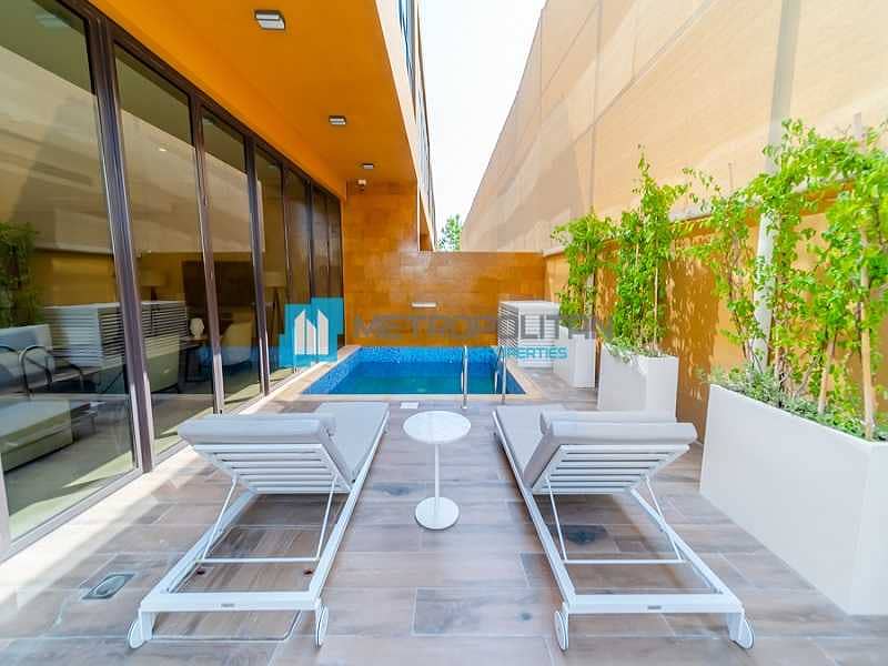 15 Open House | Luxurious Villa | Contemporary Style