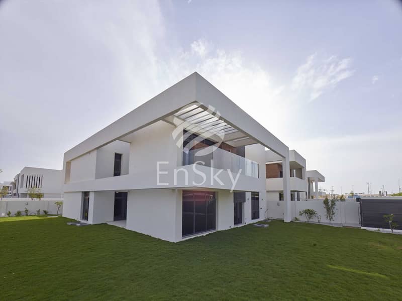 Brand New Home | Corner Villa | Vacant