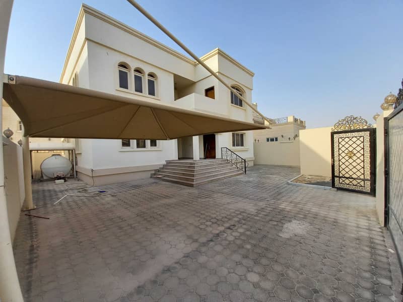 pvt entrance excellent finishing 4 master B/R stand alone villa with front yard+covered parking
