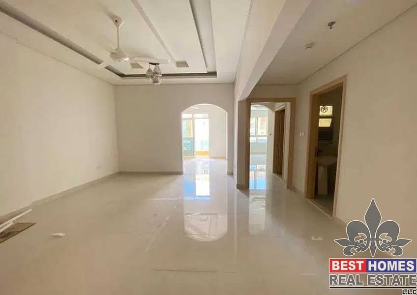 Brand new 1 bedrooms with daining Room Available in Al mohiwat