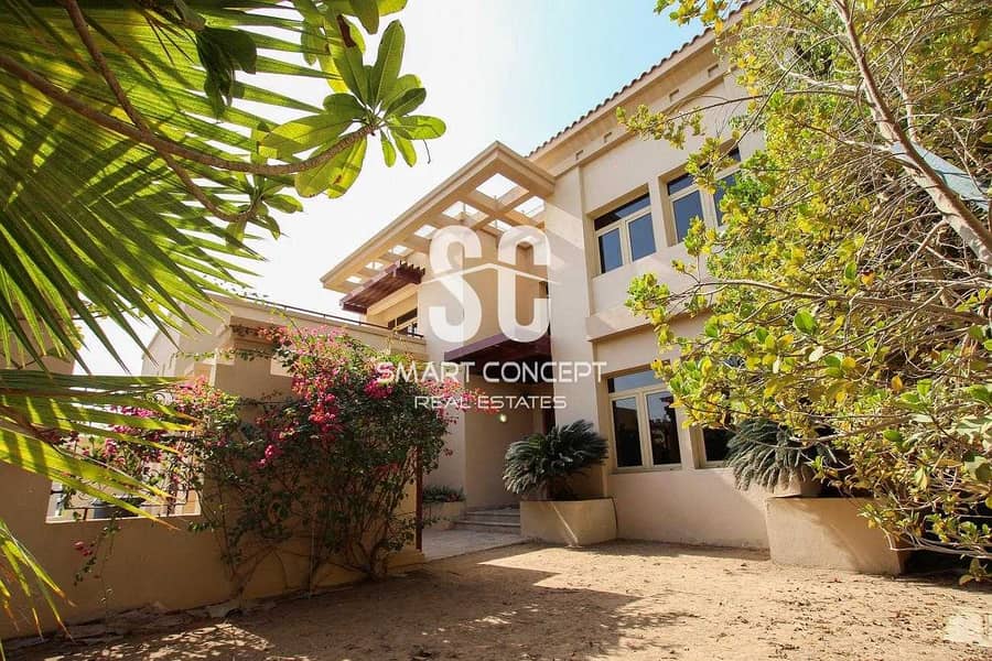 Private Pool and Garden | Maid's Room | Vacant Private Pool and Garden | Maid's Room | Vacant