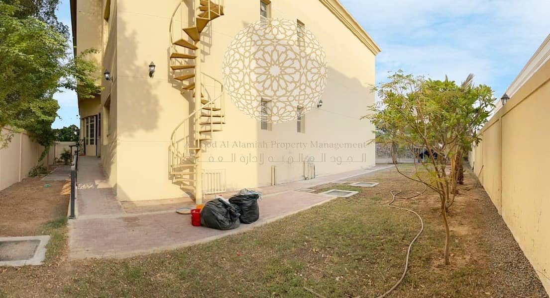 10 PRESTIGIOUS COMPOUND VILLA WITH PRIVATE ENTRANCE & 8 MASTER BEDROOM FOR RENT IN MOHAMMED BIN ZAYED CITY