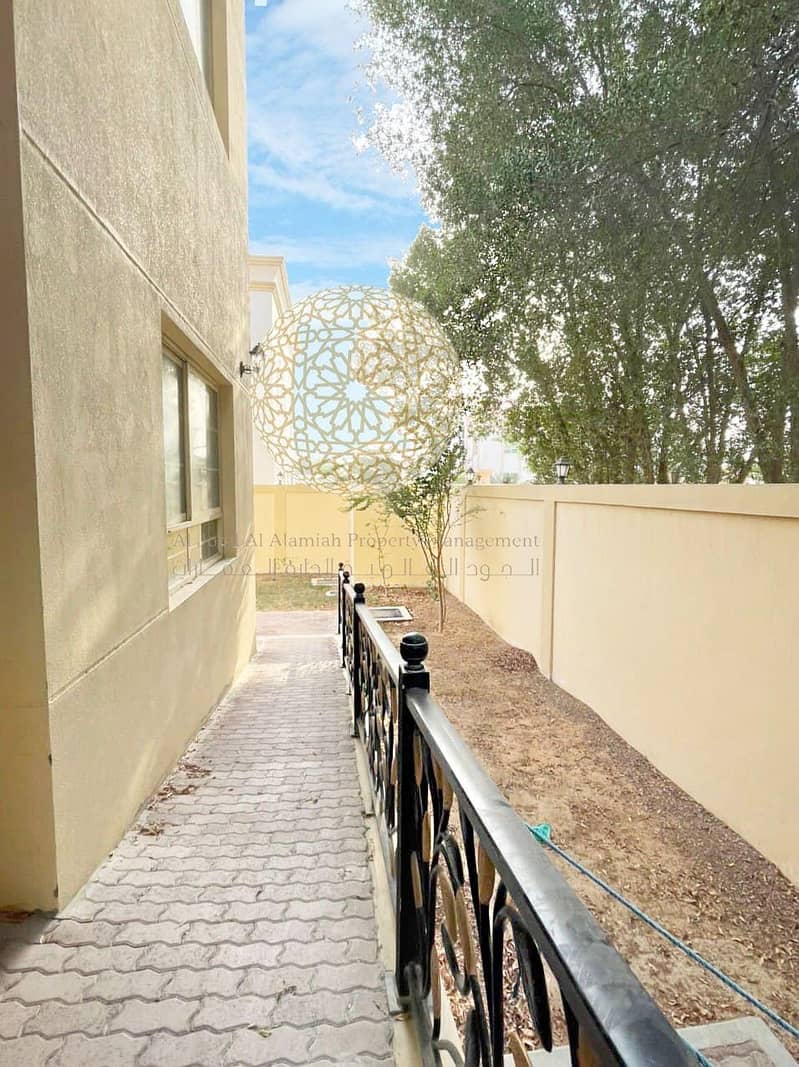 13 PRESTIGIOUS COMPOUND VILLA WITH PRIVATE ENTRANCE & 8 MASTER BEDROOM FOR RENT IN MOHAMMED BIN ZAYED CITY