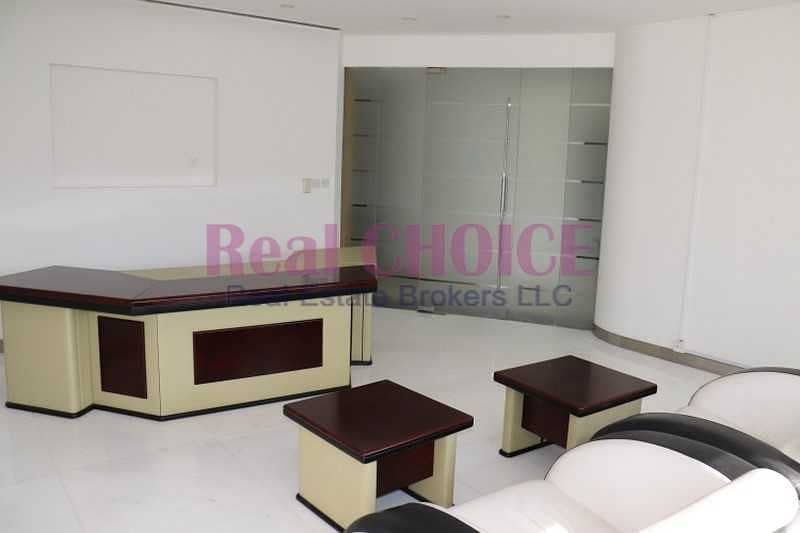 28 Fitted Office with Partitions in Sheikh Zayed Road
