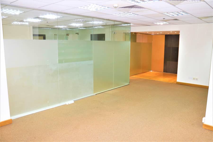 34 Fitted Office with Partitions in Sheikh Zayed Road
