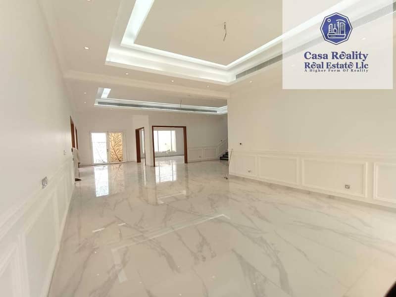 2 Spacious 5 Master BR villa for rent in Al Aweer