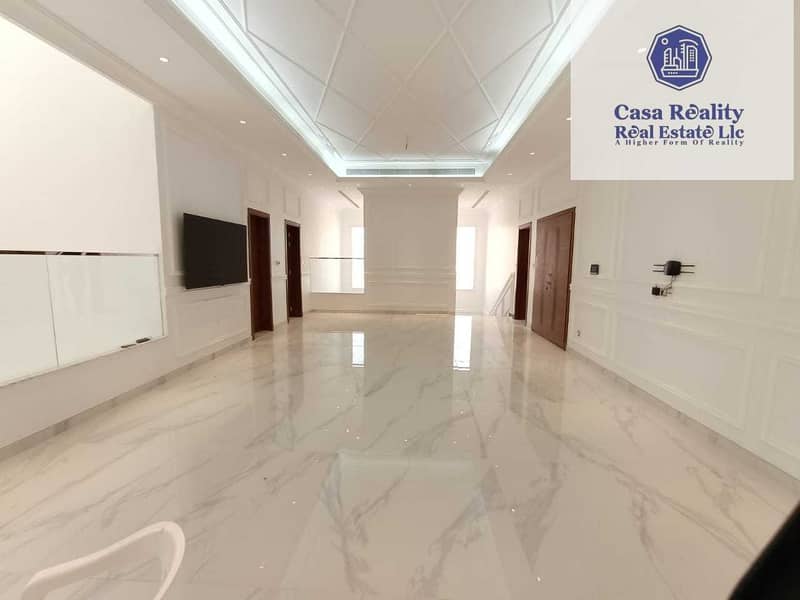 6 Spacious 5 Master BR villa for rent in Al Aweer