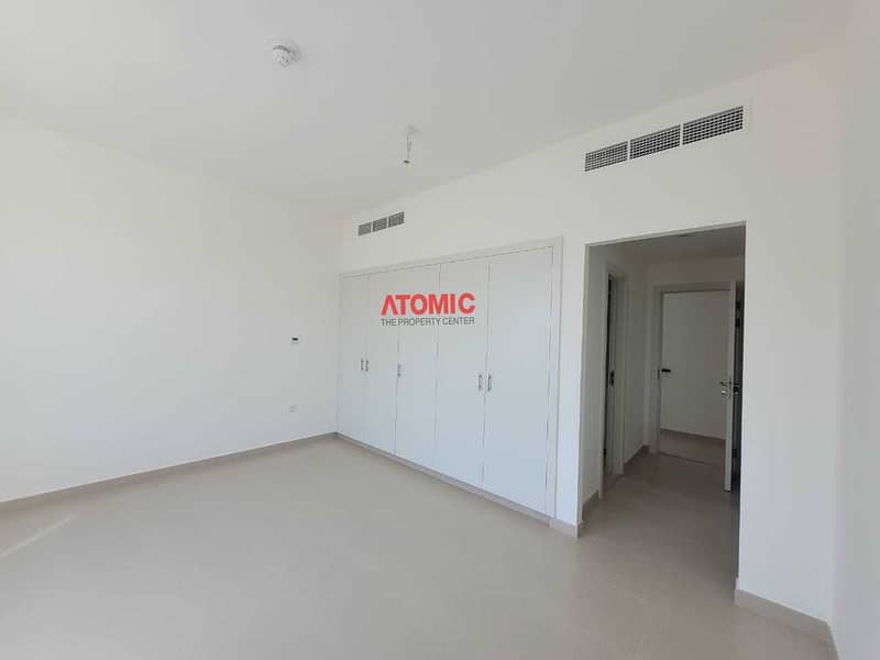 4 LIVE IN THE BEST COMMUNITY !  3BHK TOWNHOUSE + MAID ROOM  ! HAYAT