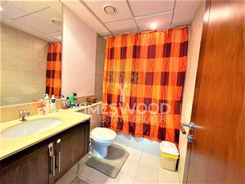 18 Fully Furnished 1 BR |Fountain View | Corner Unit