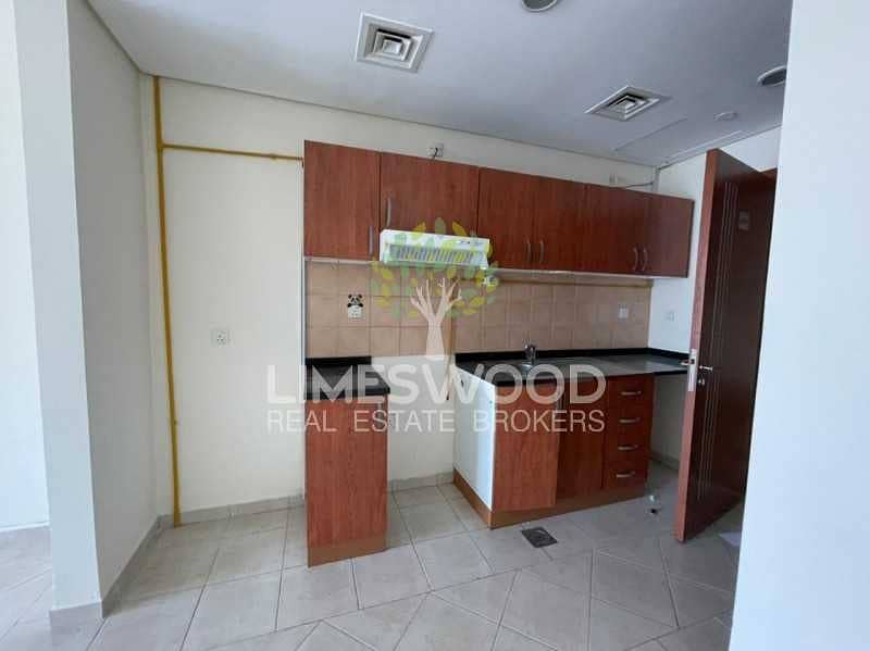 10 Bright and Open View |500 sqft Studio with Parking