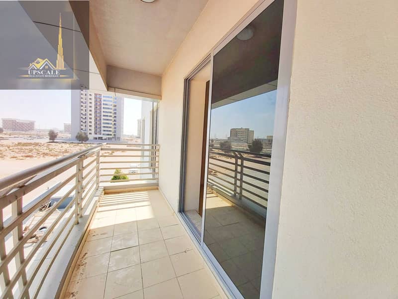 24 SPACIOUS APARTMENT FOR SALE AT INVESTMENT PRICE