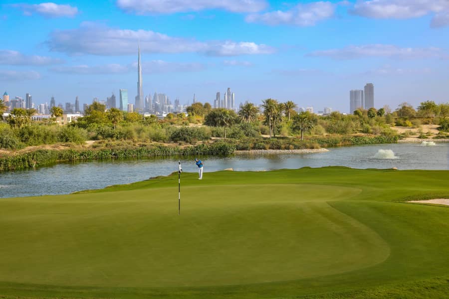 13 Genuine Resale - Huge Plot in Dubai Hills Estate