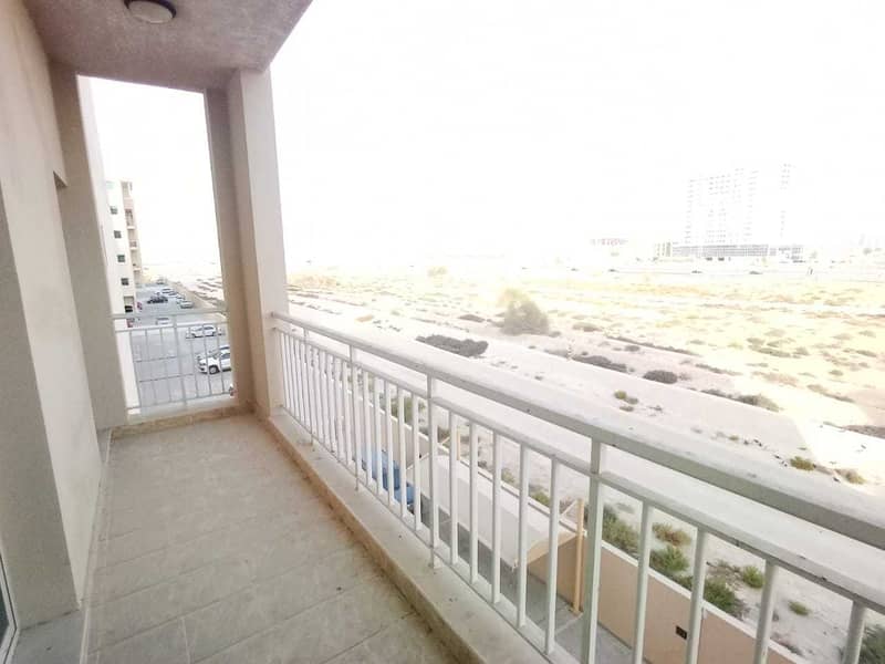 18 Amazing 3 bedroom Apartment with 2 Balconies Nice view mazaya Q point liwan