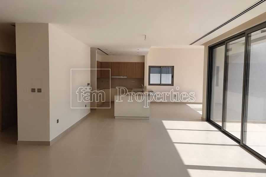 Modern villa I Corner unit I Amazing Location Modern villa I Corner unit I Amazing Location