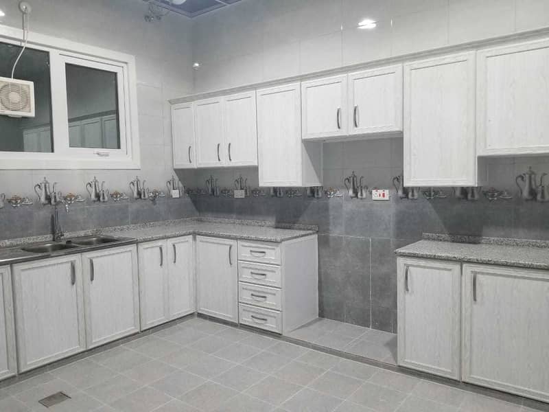 VVIP 3 Bedroom  Hall Kitchen On Ground Floor With Covered Perking Available At Al Shawamekh