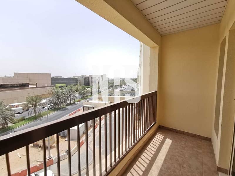 Comfy 2BHK+Maid\'s room | with Balcony .