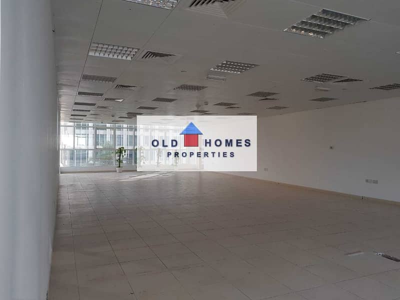 3 For rent an office on an area of 150 meters